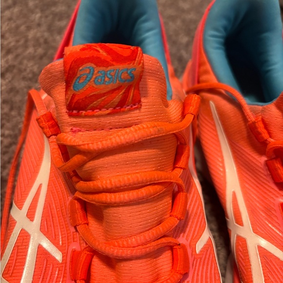 ASICS shoes - Picture 3 of 7